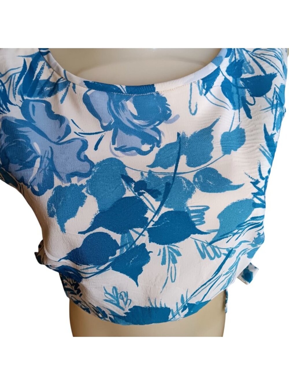 Medium True Vintage Crop Top 1960's Floral Side Tie Zip Closure Sleeveless Nylon